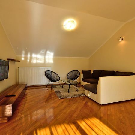 Apartment Olga-5 By Interhome Banjol Exterior foto